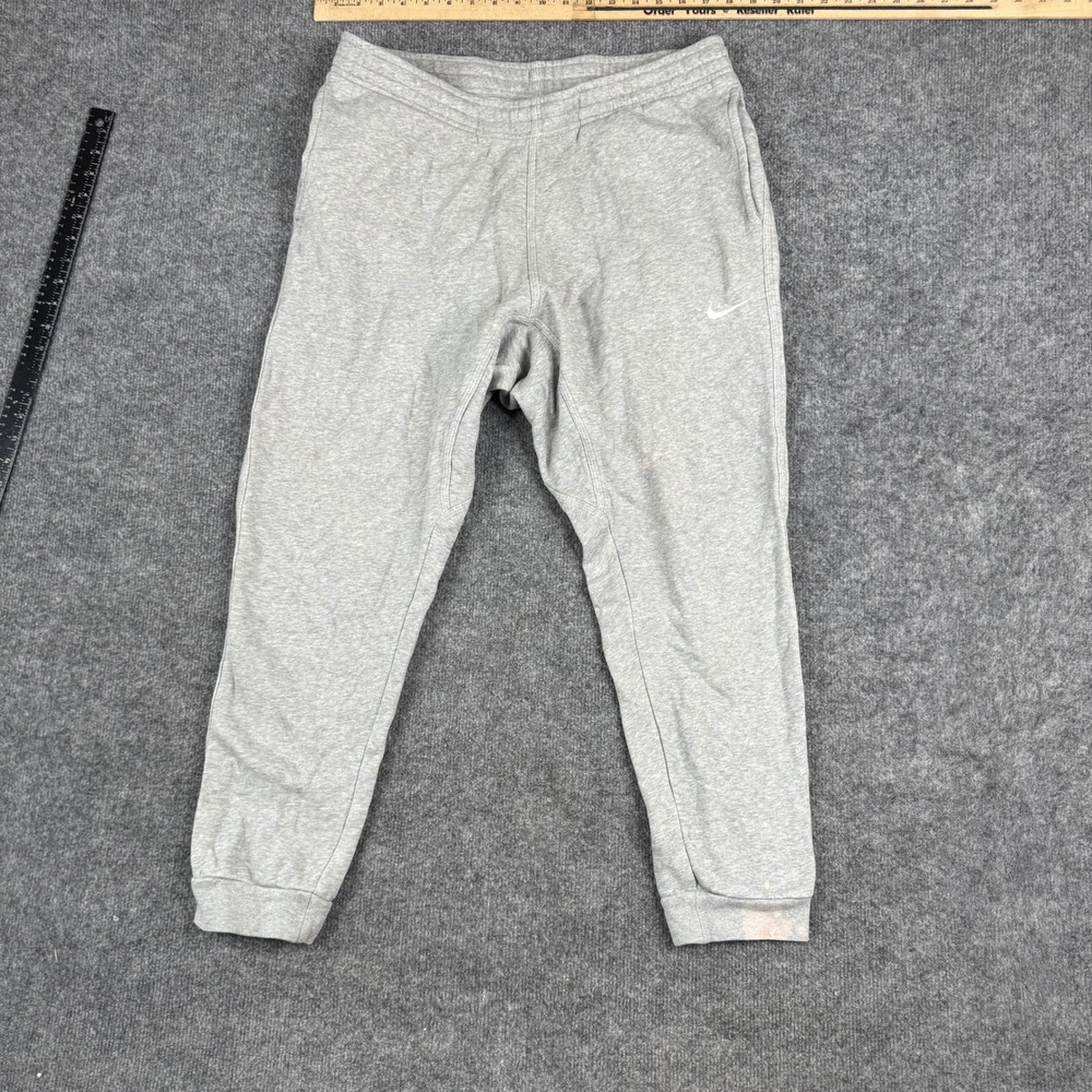Nike Joggers Mens Size XL Gray Fleece Elastic Waist Cuffed Athletic Sweatpants